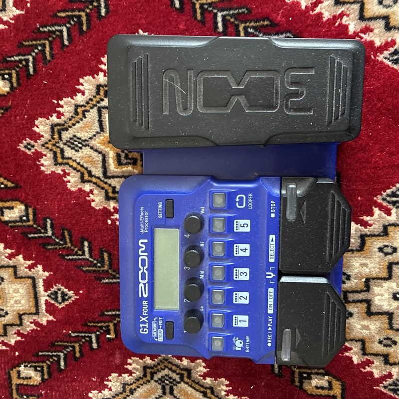 ZOOM G1X FOURの画像